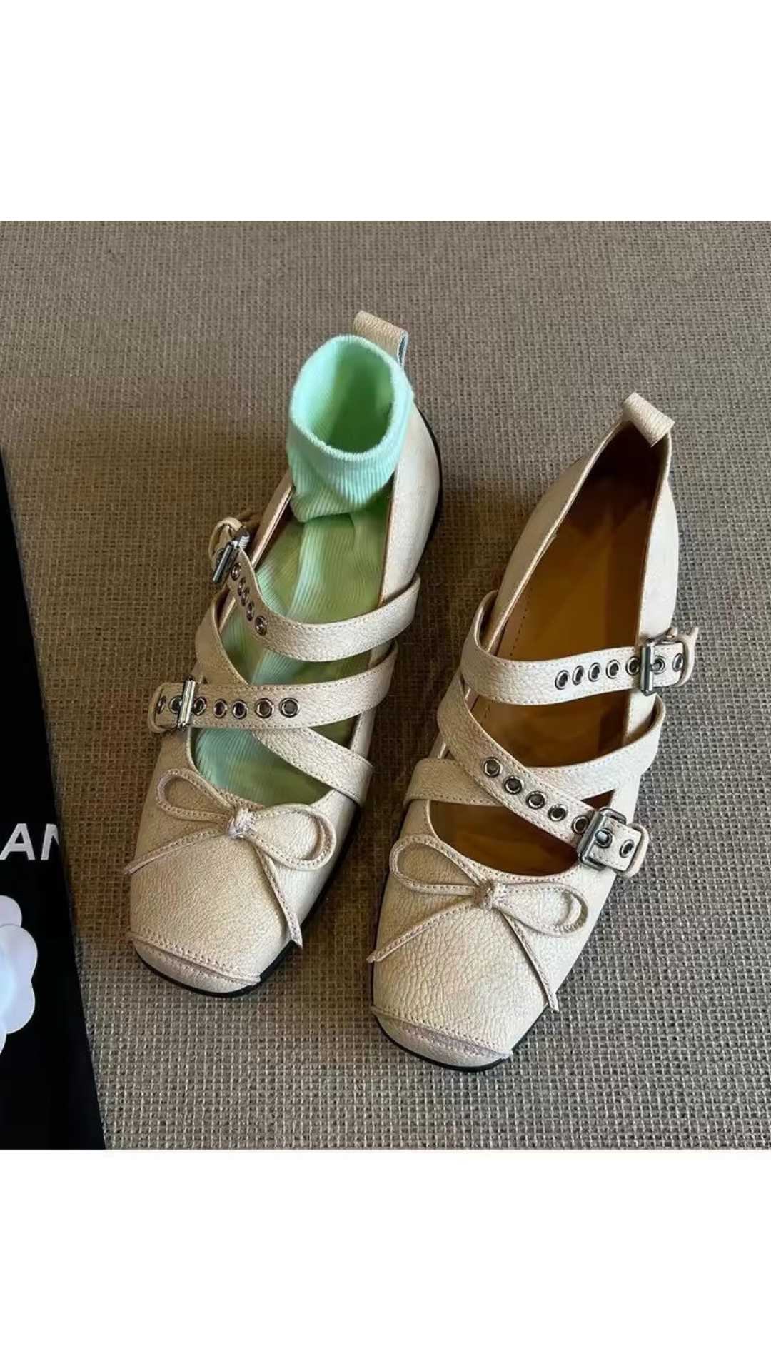 Criss Cross Flats
