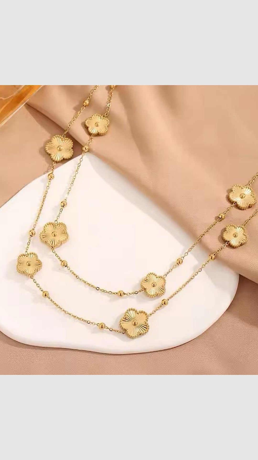 Stack Neckpiece