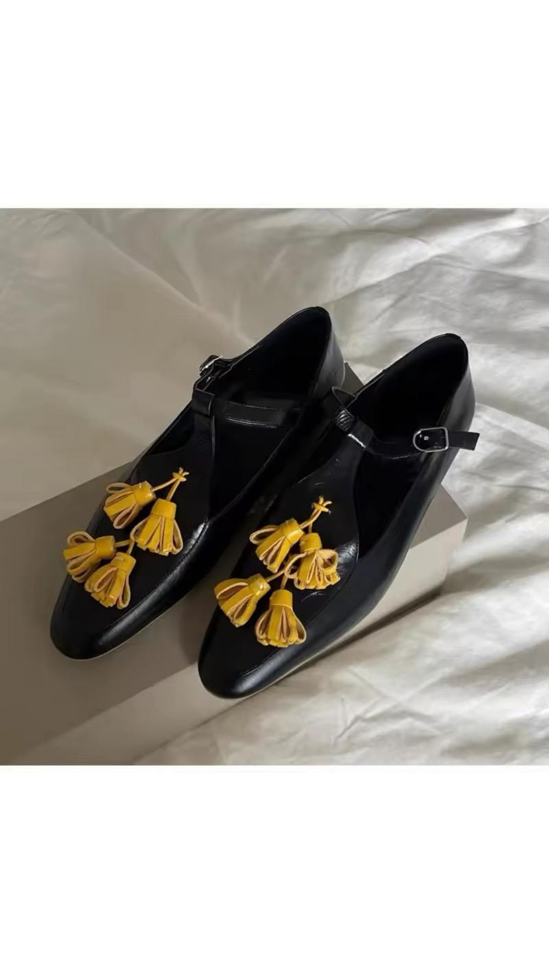 Tassel Flat Shoes