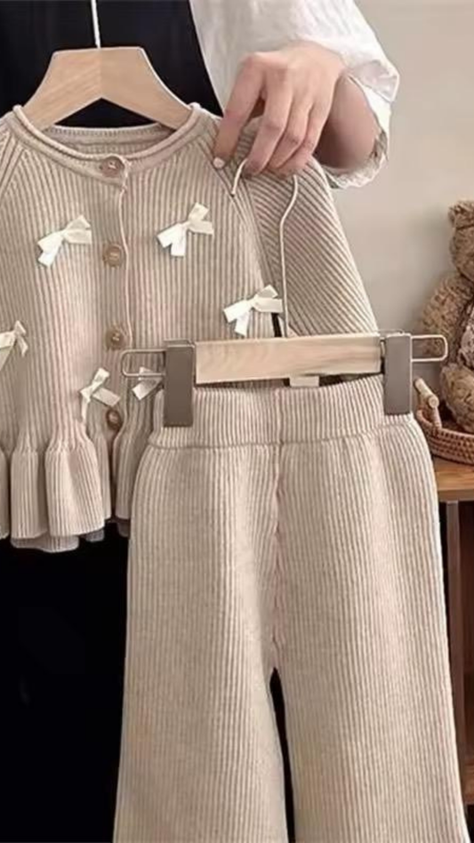 Bow Knit Pair