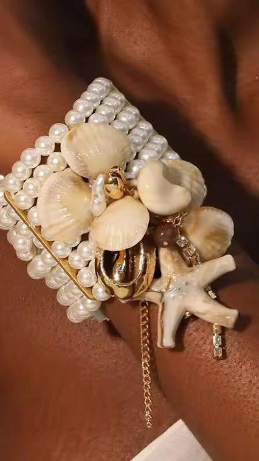 Moss Pearl Cuff
