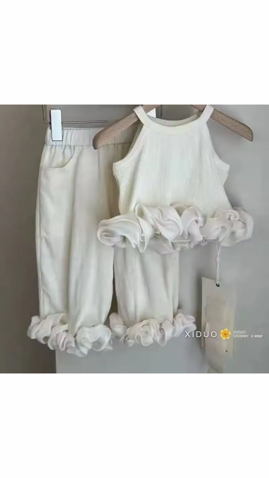 Appliqué Ruffle Set