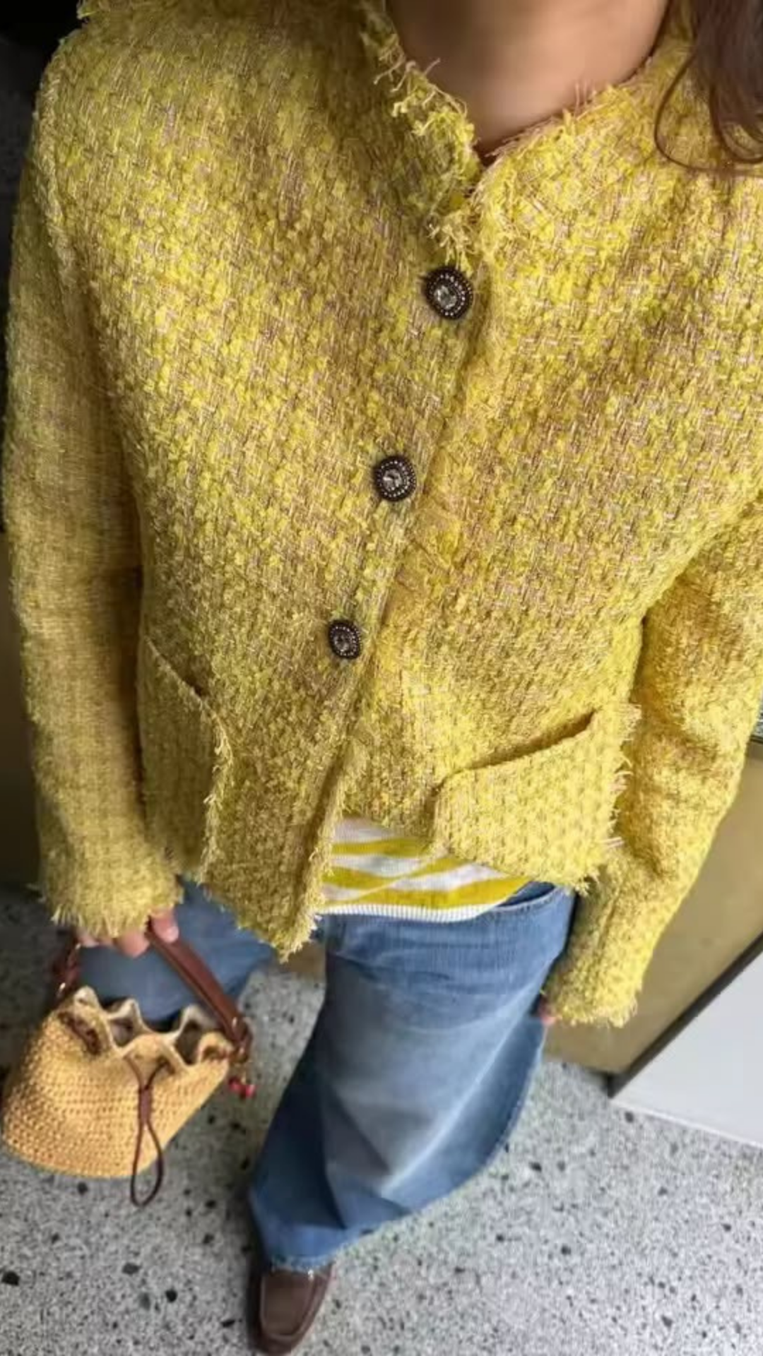 Boxy tweed blazer