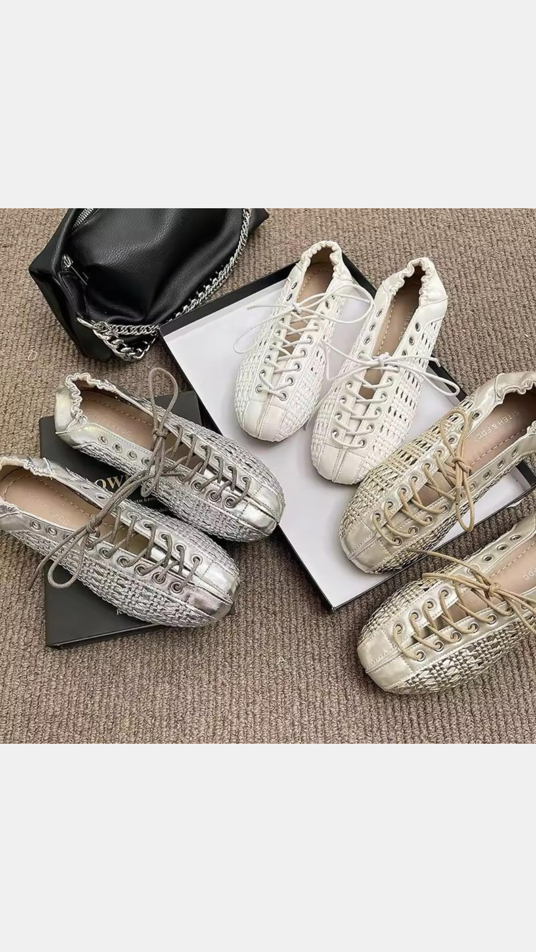 Lace Shiny Flats