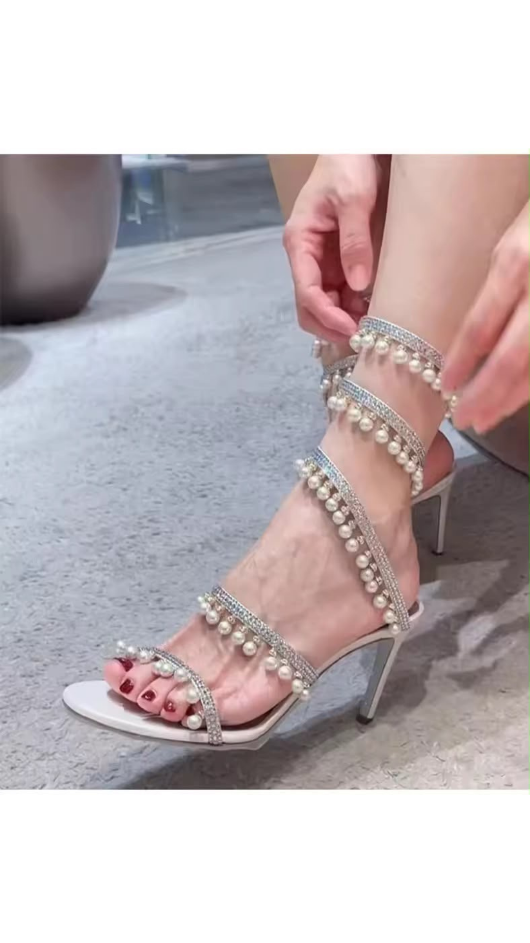 Ziggling heels