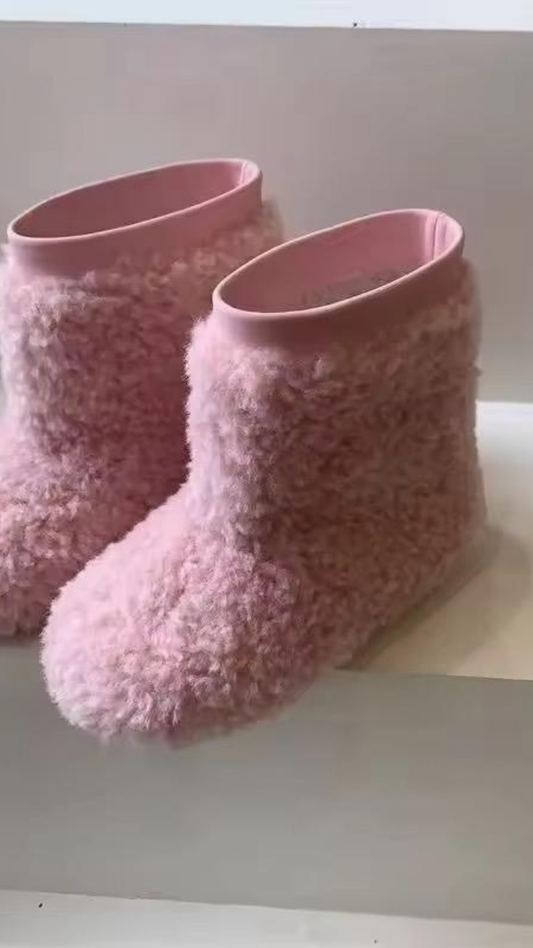 Snowy Furry Boots
