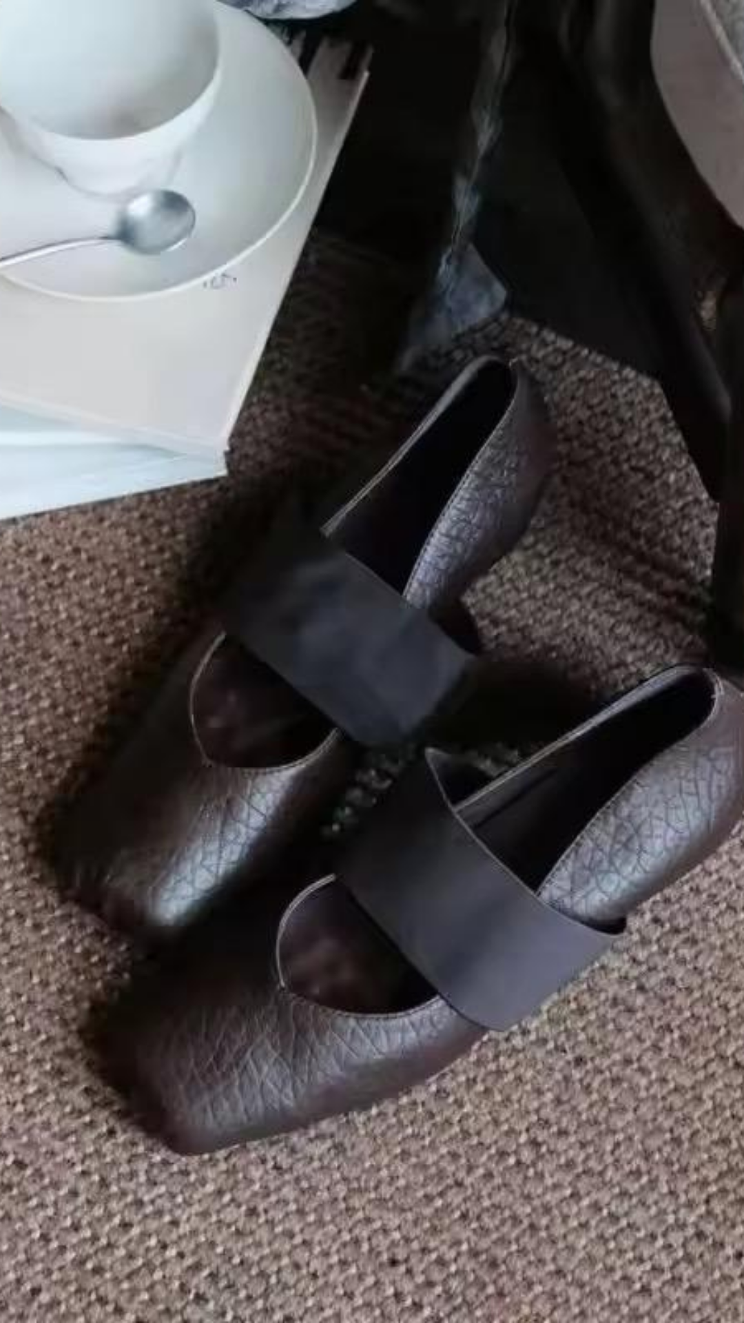 Strapy Flats