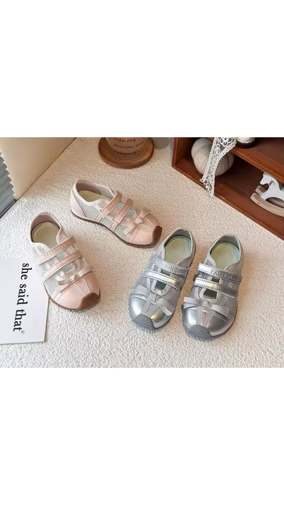 Mesh shoes