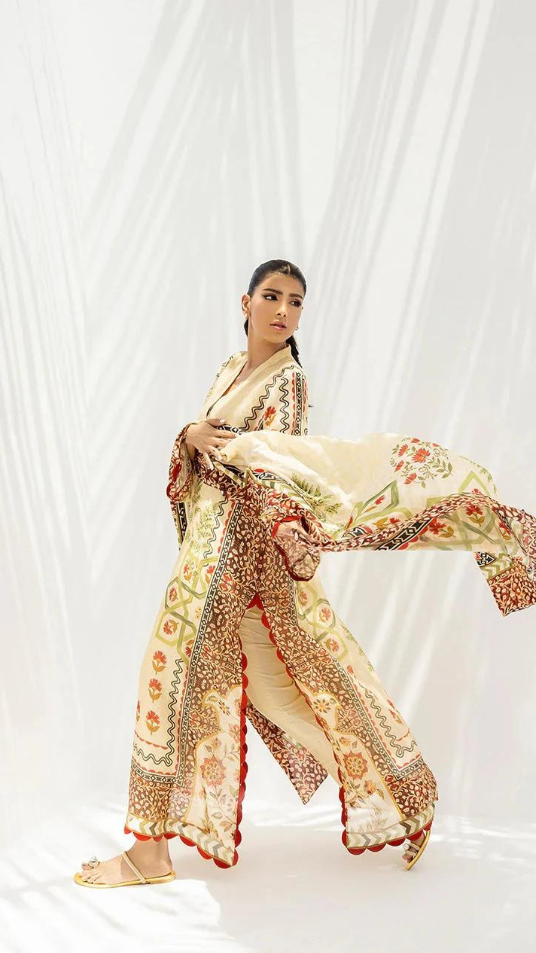 Lisa Printed Kurta & Pant Set