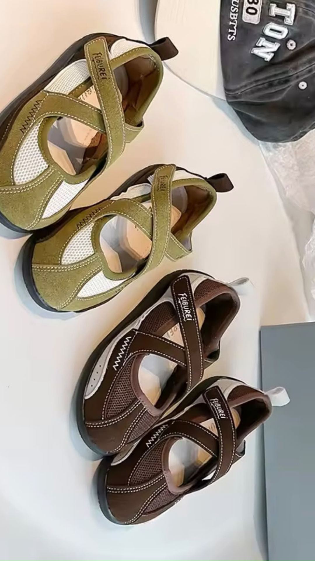 Crossed Flat Shoes